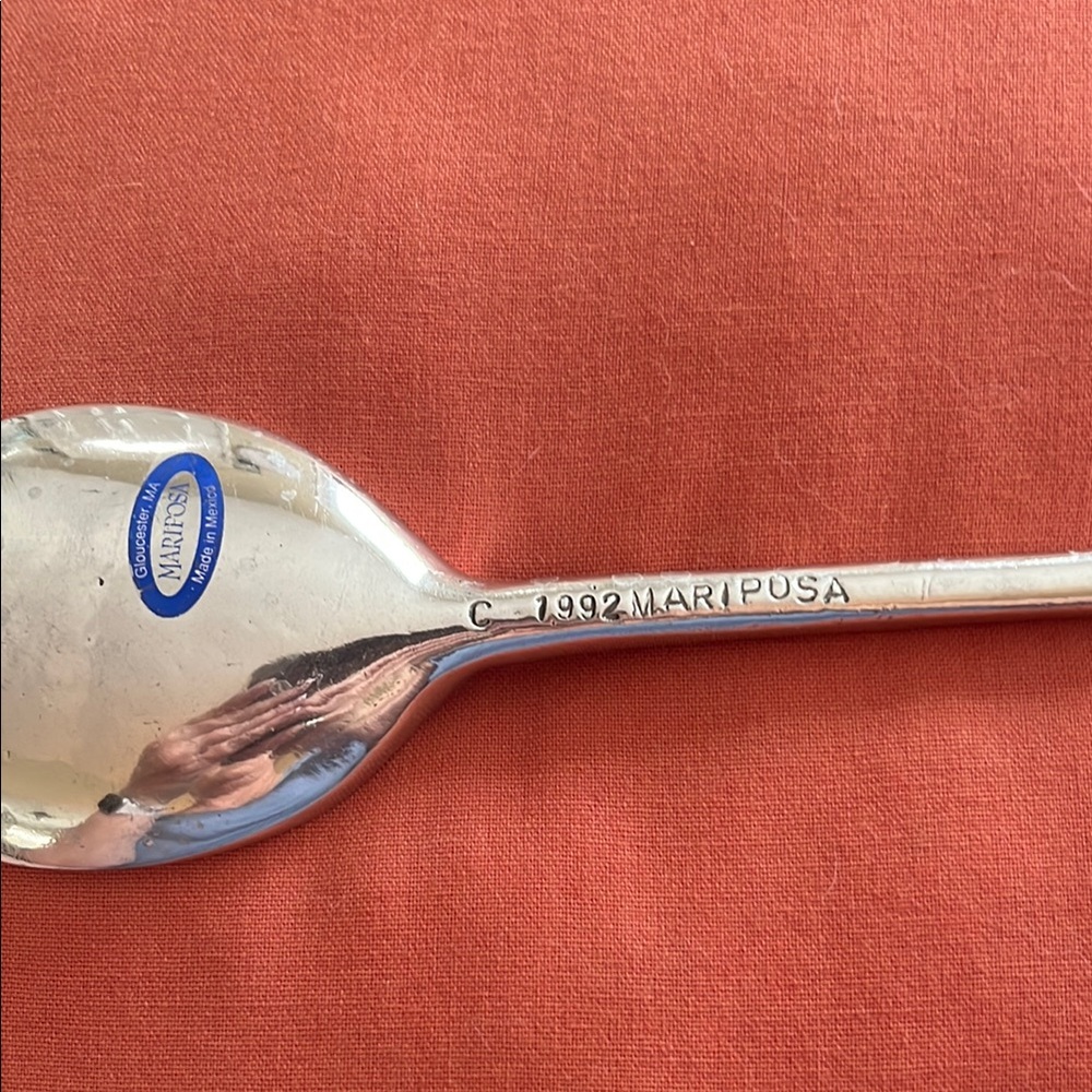 Mariposa 1992 Elegant Silver Leaf Serving Utensils for Dining - Picture 3 of 4